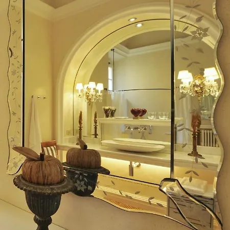 Sleeps 2 Pool شقة *